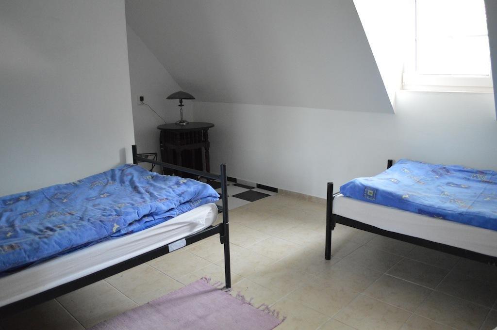 Stara Fara Hotel Chržín Стая снимка